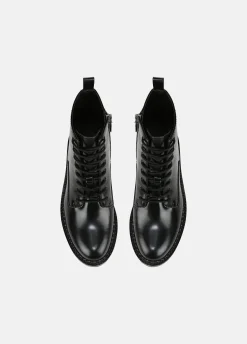 Cabria Leather Lug Boot