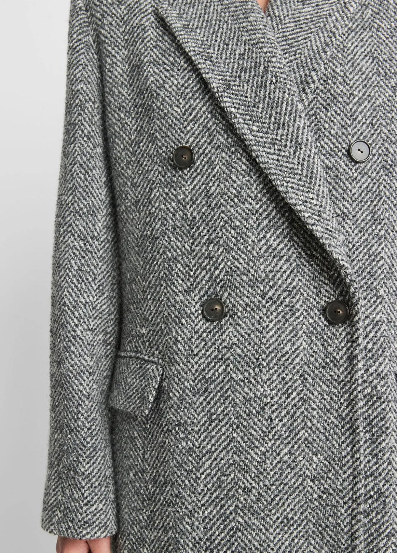 Italian Herringbone Wool-Blend Double-Breasted Coat