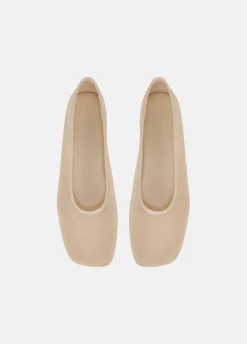 Leah Mesh Flat