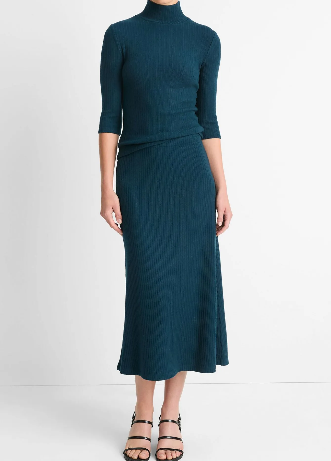 Ribbed Midi Skirt