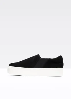 Suede Warren Sneaker
